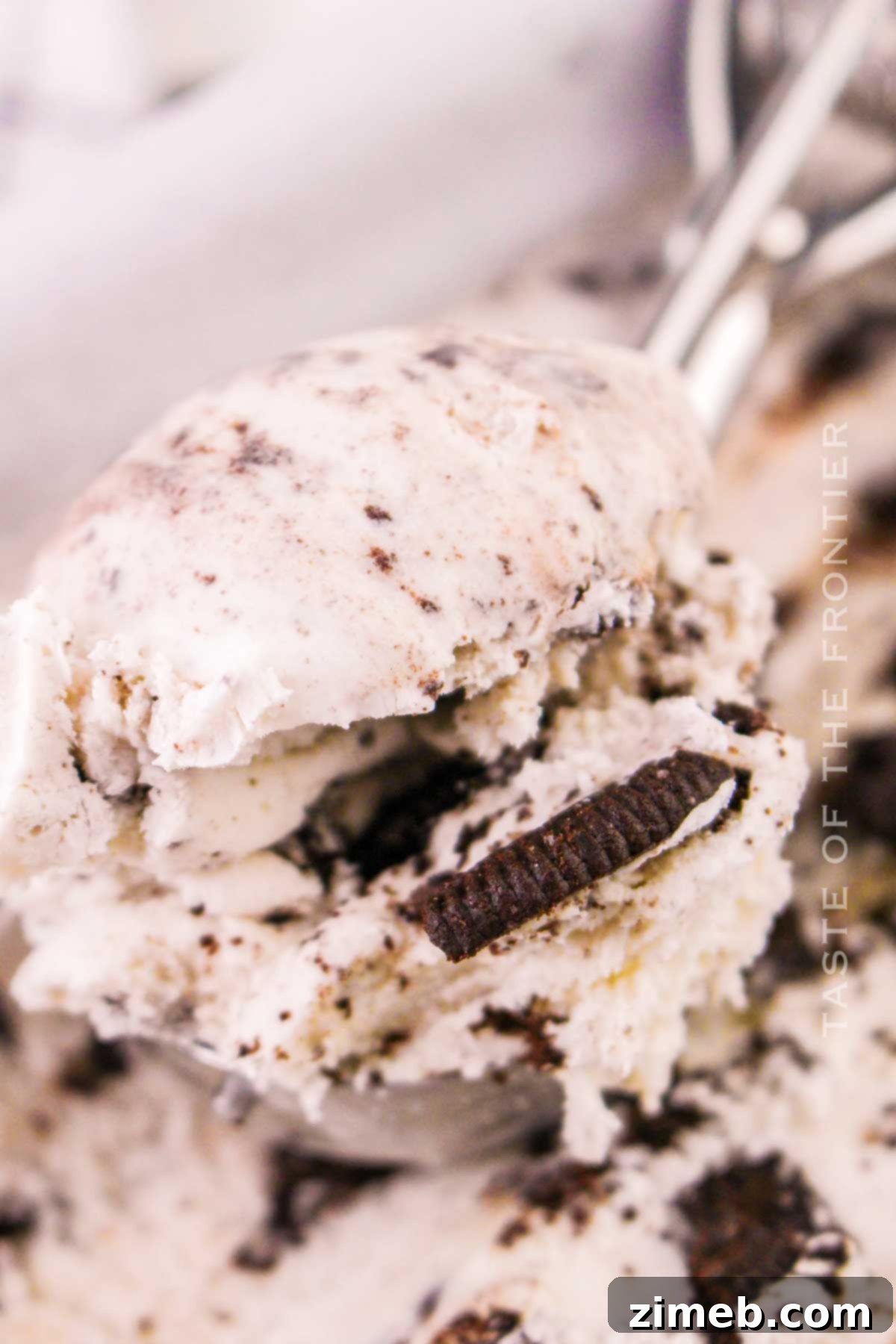 frozen Oreo dessert