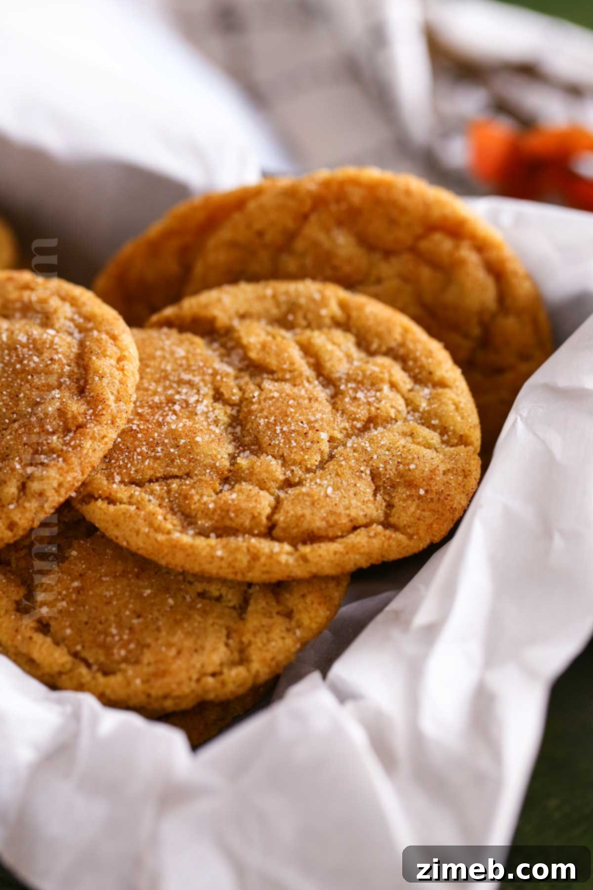 Delightful fall cookie recipe with pumpkin puree and warm spices