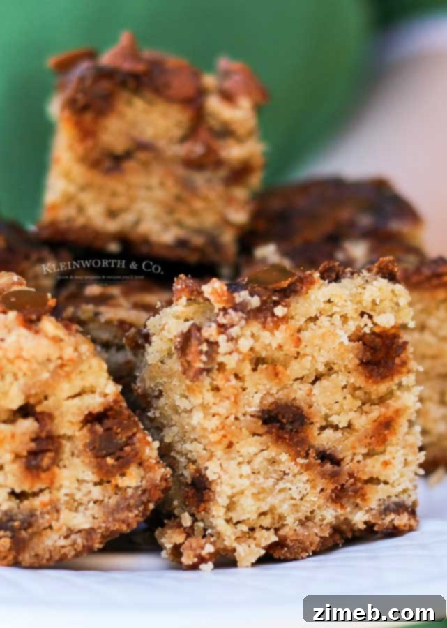 Golden Cinnamon Chip Pumpkin Blondies 8 Best fall dessert - Cinnamon Chip Pumpkin Blondies