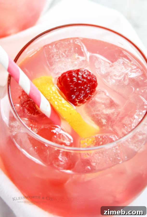 Refreshing Raspberry Lemonade 5 Raspberry Lemonade refreshment for hot days