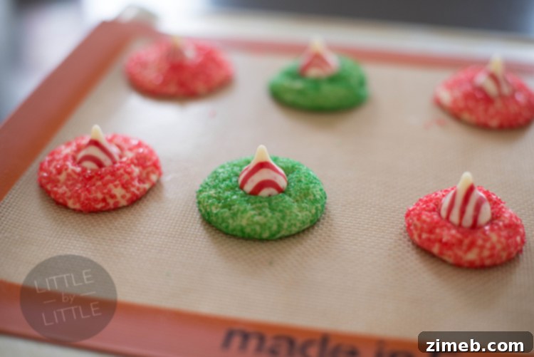 Holiday Photo Tips - Baking Cookies with Kids