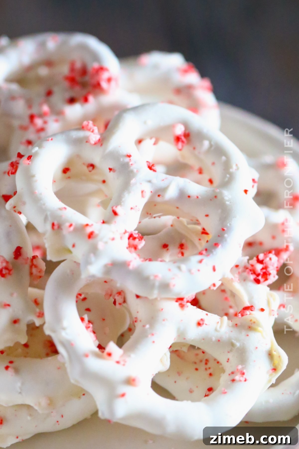 Candy Cane White Chocolate Pretzels 2 Recipe for White Chocolate Peppermint Pretzels