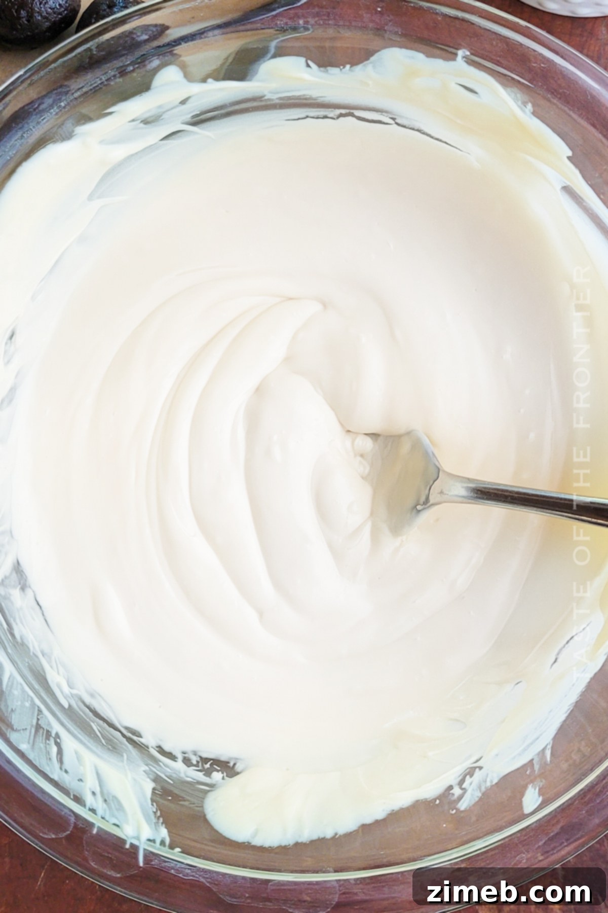 Candy Cane White Chocolate Pretzels 5 How to Make White Chocolate Peppermint Pretzels