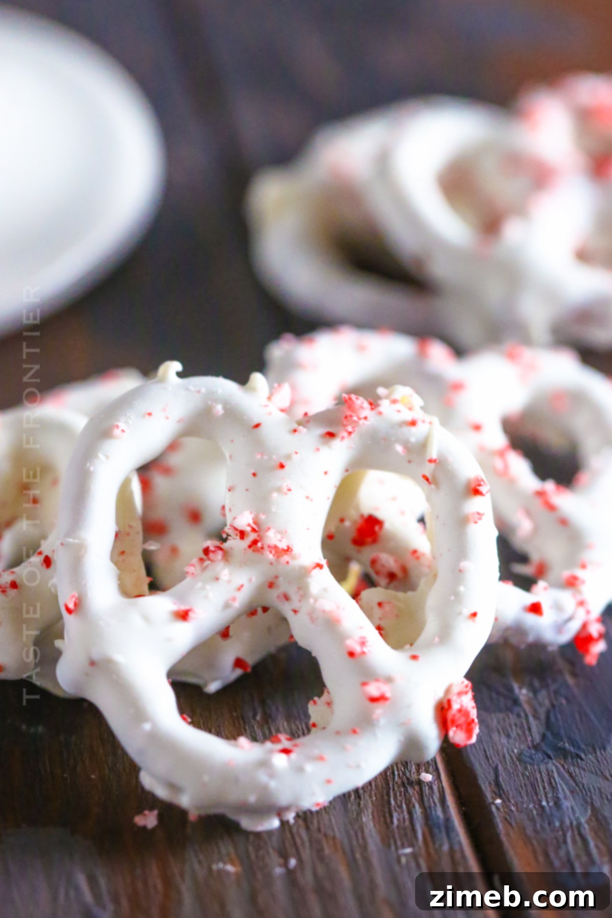 Candy Cane White Chocolate Pretzels 6 White Chocolate Candy Cane Pretzels