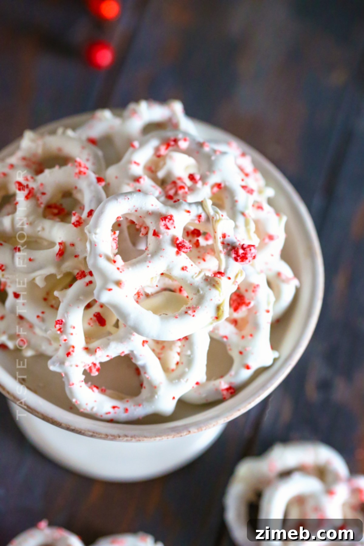 Candy Cane White Chocolate Pretzels 7 easy no-bake chocolate dipped treats