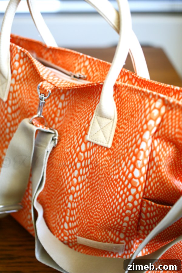 In LinaJake's Camera Bag 4 LinaJake Bag: Convertible Tote and Shoulder Bag Functionality