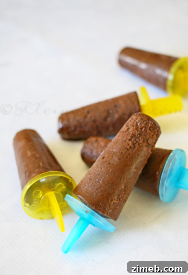 Close-up of a Caramel Macchiato Pudding Pop with a coffee bean garnish
