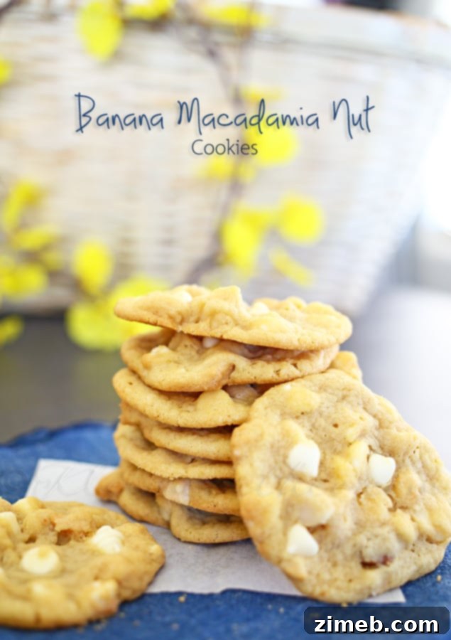 Banana Macadamia Nut Cookies