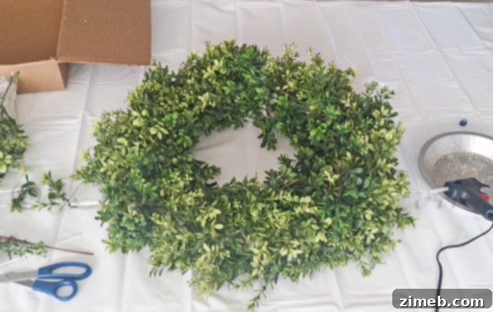 Timeless Boxwood Charm 5 Wrapping Wreath Form with Fabric Strips