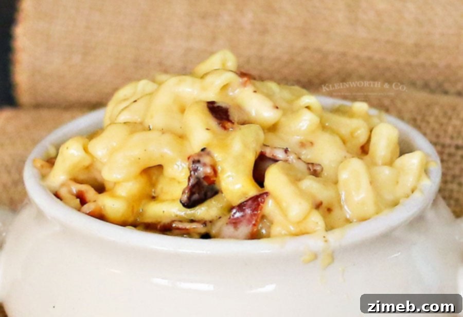 Easy Mac and Cheese 5 How to make macaroni & cheese quickly for a family dinner