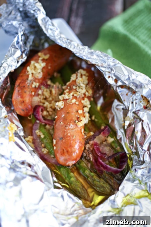 Garlic Sausage Asparagus Medley 5 Grilled Garlic Sausage & Asparagus foil pack, an easy family dinner idea.