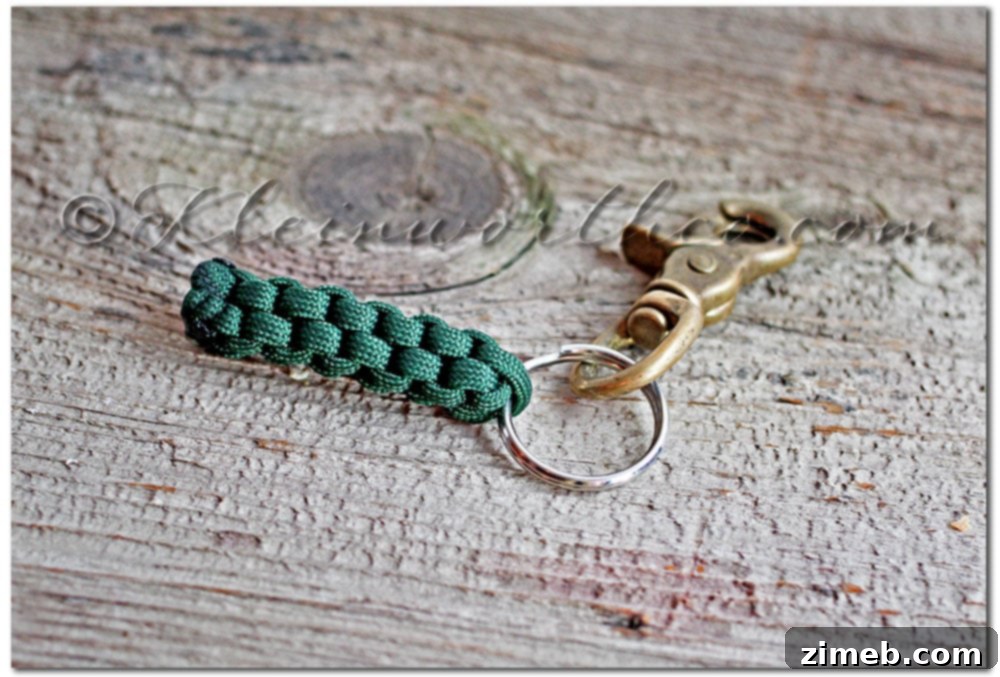 A rugged and practical Paracord Survival Keychain, an excellent gift for adventurers and outdoor enthusiasts.