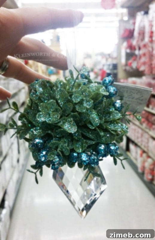Elegant Christmas Mistletoe for Beautiful Holiday Decor