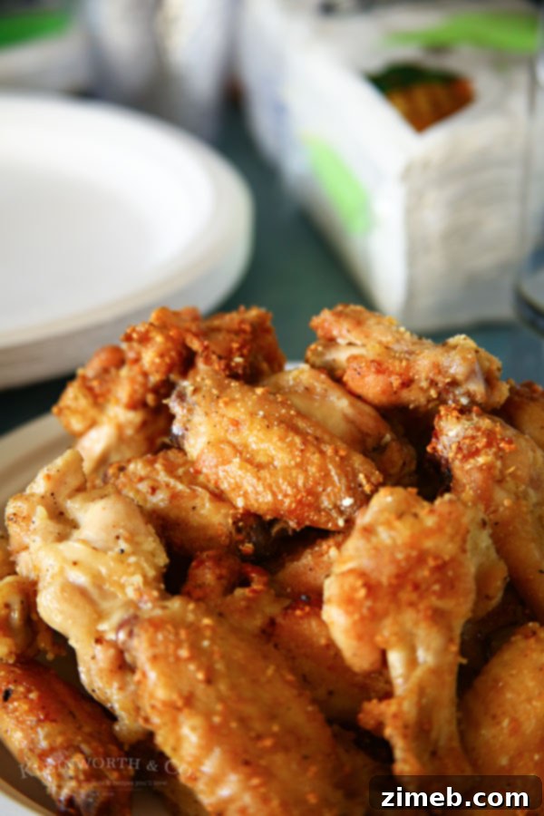 Delicious Baked Garlic Parmesan Chicken Wings and Drumettes