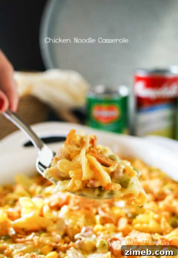 Easy Chicken Noodle Casserole: Quick and Hearty Comfort Food Dinner Idea