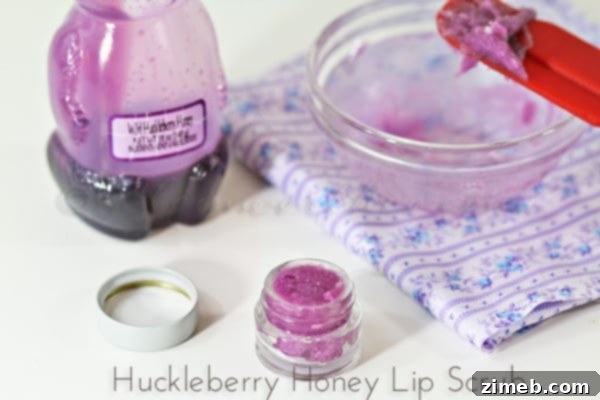 DIY Huckleberry Honey Lip Scrub