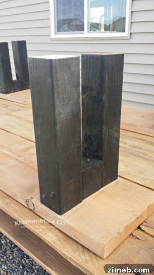 Effortless Outdoor Bench Creations 4 How to attach legs for Easy DIY Benches - Outdoor Furniture, close-up