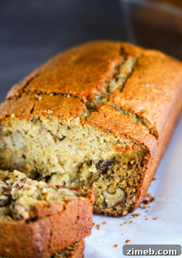 How to make moist banana bread for breakfast