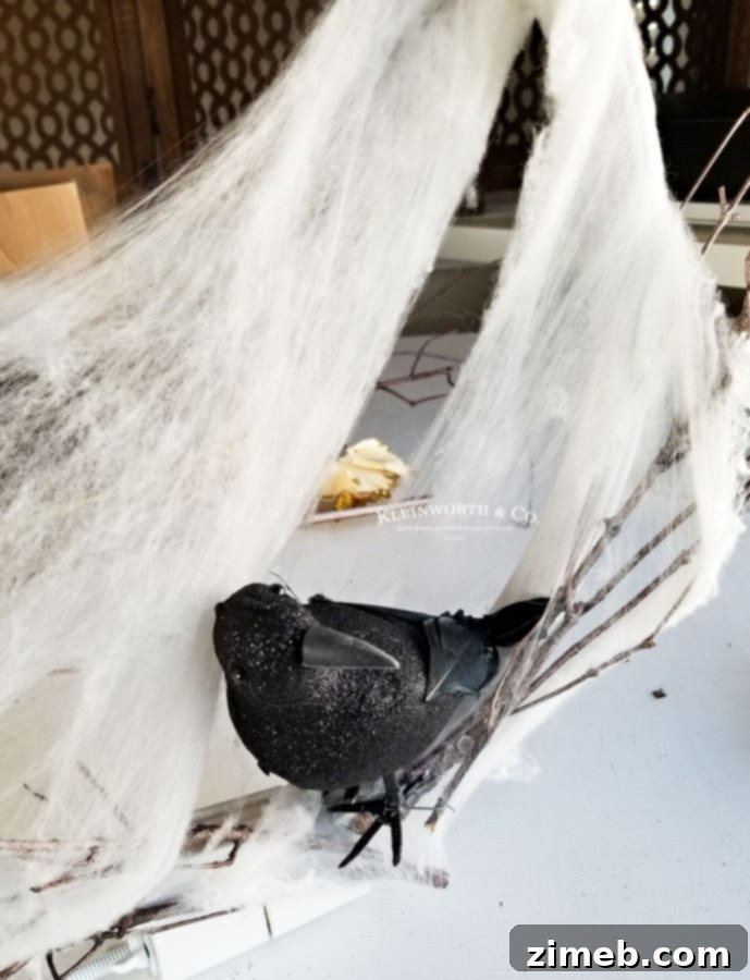 Spooky Raven Halloween Wreath - glue on plastic raven