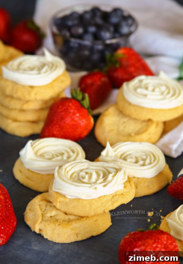 sugar cookies with frosting