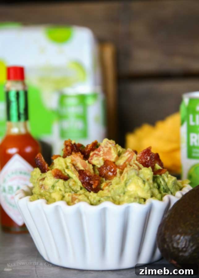 Effortless Bacon Guacamole 3 How to make Easy Bacon Guacamole for your next party