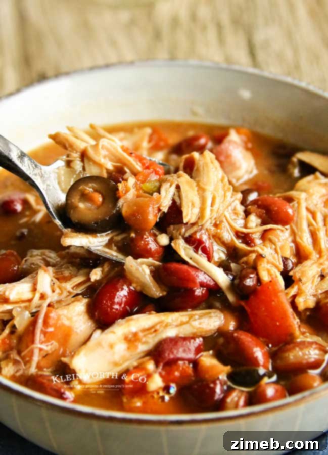 Turkey Chili for Slow Cooker Instant Pot and Stovetop 8 Crockpot Turkey Chili for an Easy Weeknight Dinner