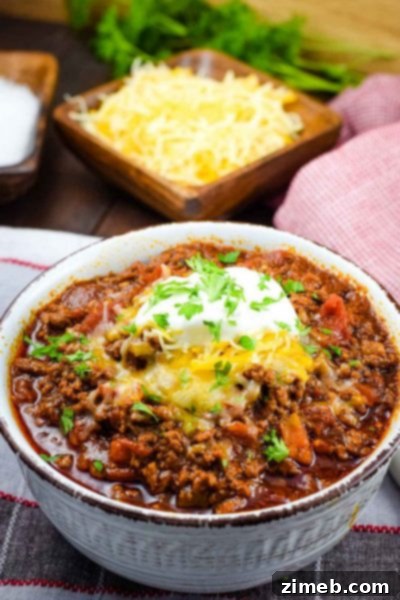 Keto Low Carb Beef Chili – A hearty and flavorful beef chili, perfect for those following a keto or low-carb diet, made quickly in the Instant Pot.