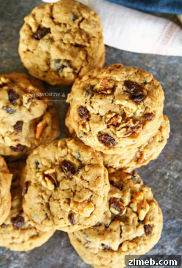 Ultimate Chewy Oatmeal Raisin Cookies 8 Chewy Oatmeal Cookies