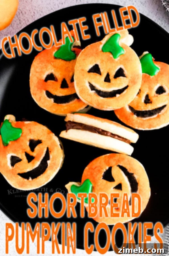 Pumpkin Shortbread Cookies final product