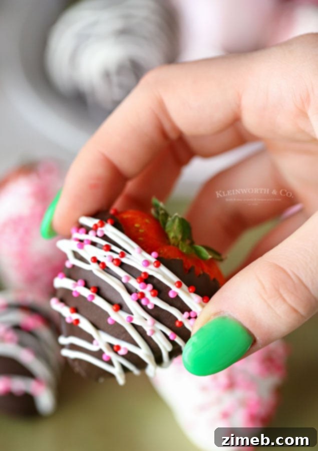 How to make Chocolate Covered Strawberries