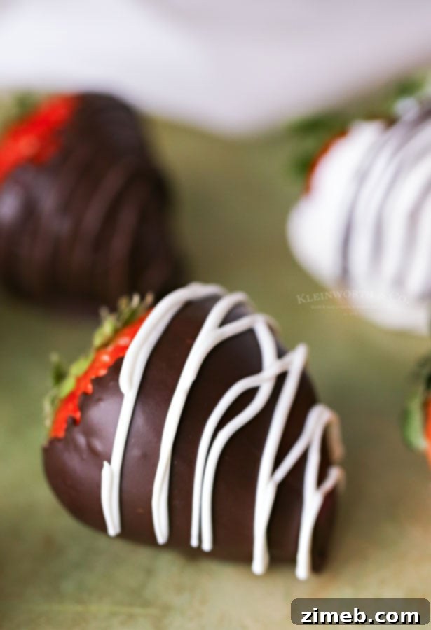 Best Chocolate Covered Strawberries