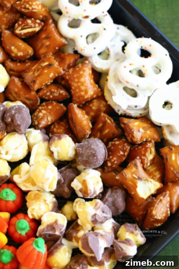 Monster Munch Mix 3 Trail mix fall - A diverse combination of sweet and salty ingredients perfect for autumn.