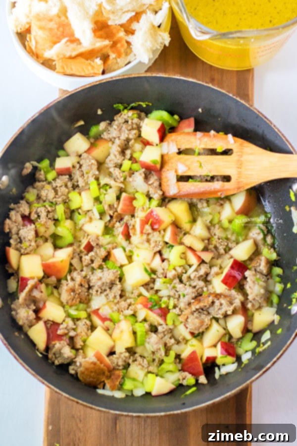 Spiced Apple Stuffing 6 how to make Apple Stuffing with Sausage