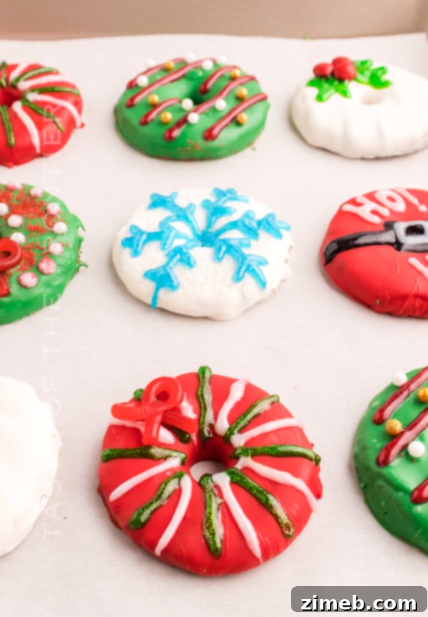 Festive Wreath Cookie Delights 10 decorating wreath cookies