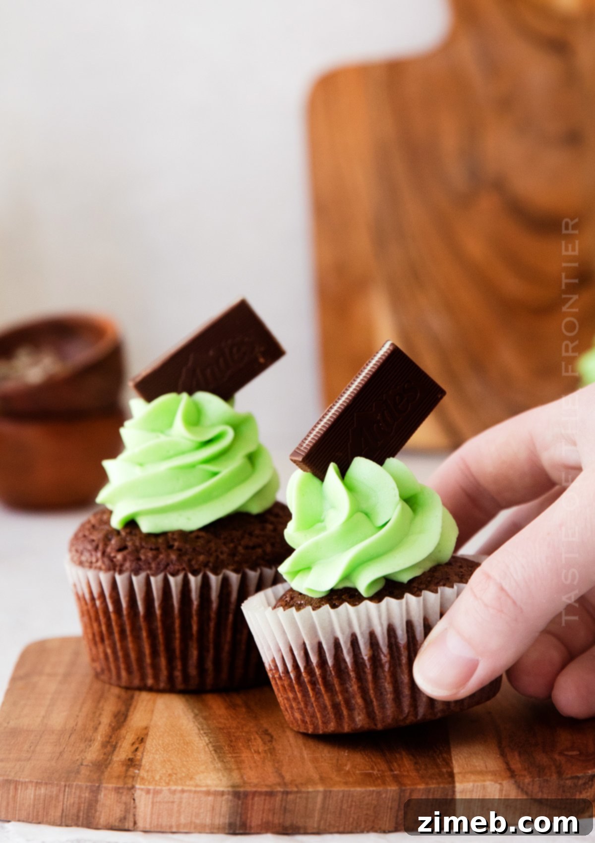 St. Patrick's Day Mint Chocolate Cupcakes