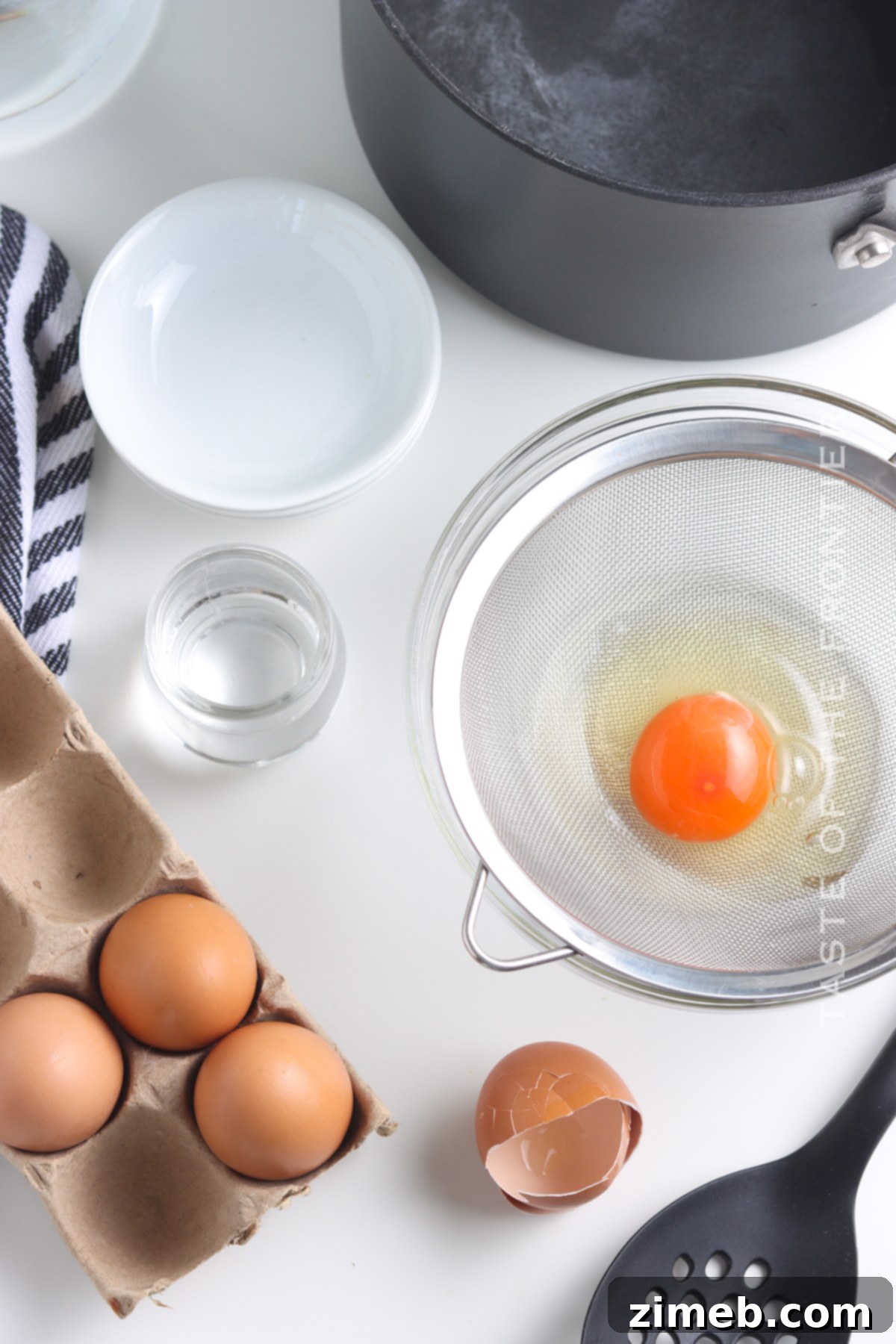 Foolproof Poached Eggs 6 how to make poached eggs