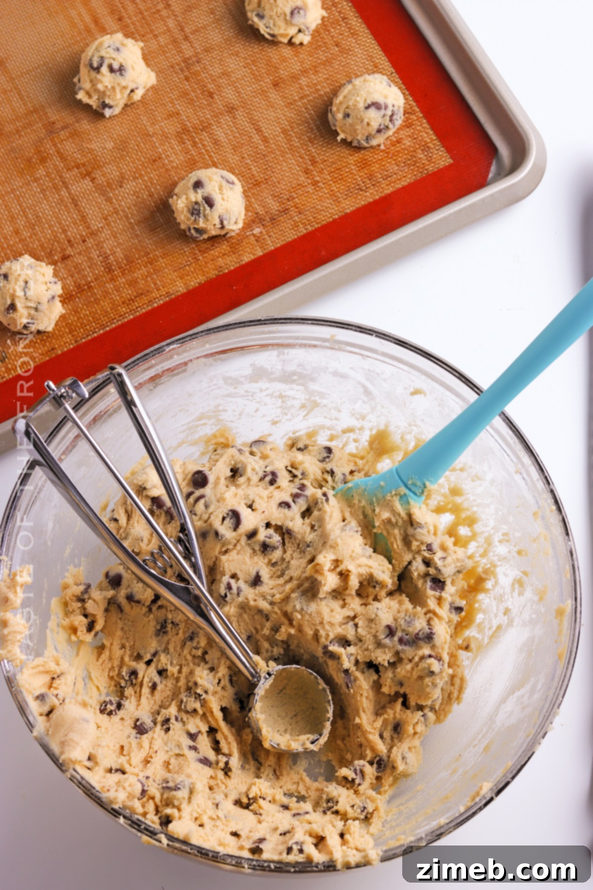 rolling cookie dough