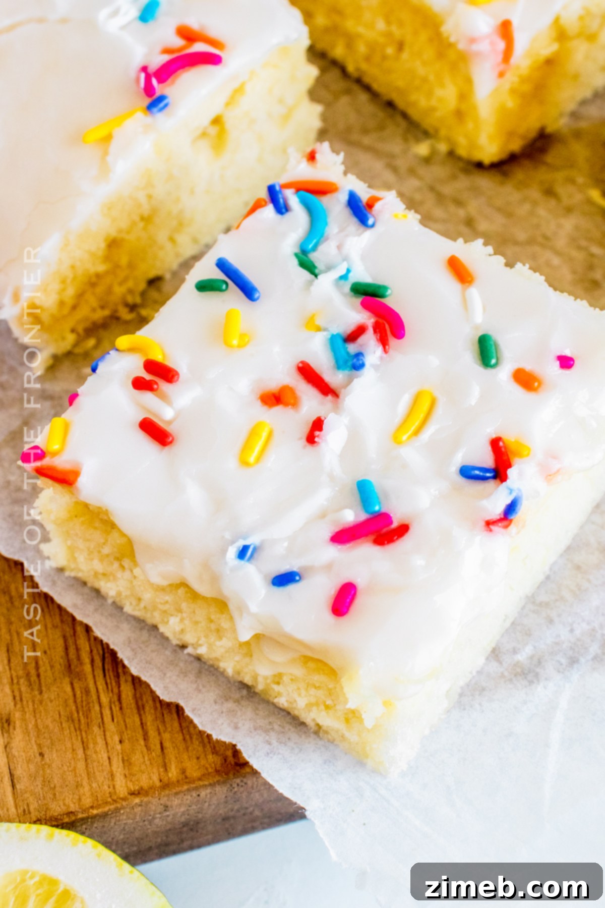 Lemon Snack Cake - Quick and Easy Dessert