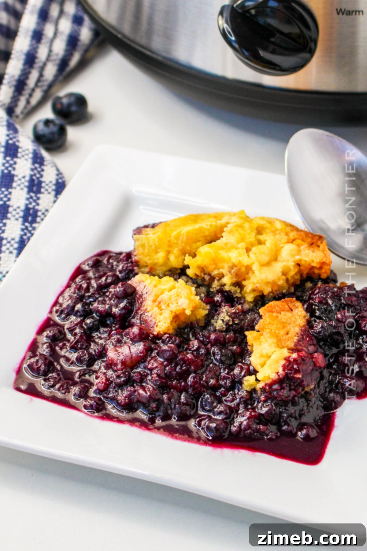 Cozy Slow Cooker Blueberry Cobbler 20 Cake Mix Cobbler