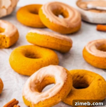 fall pumpkin donuts