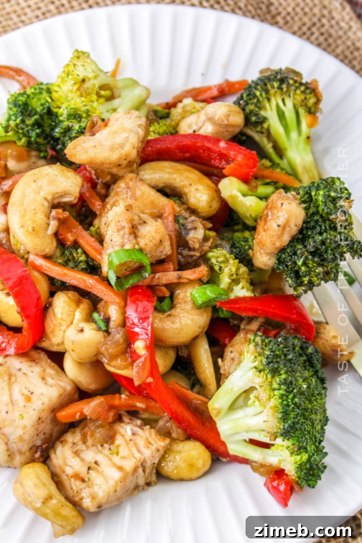 Easy Cashew Chicken Stir-Fry 8 chicken and cashew