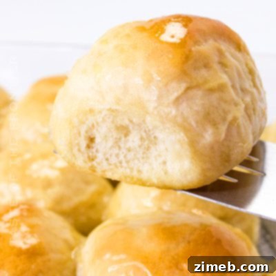 Hands-Off Dinner Rolls 22 holiday dinner rolls