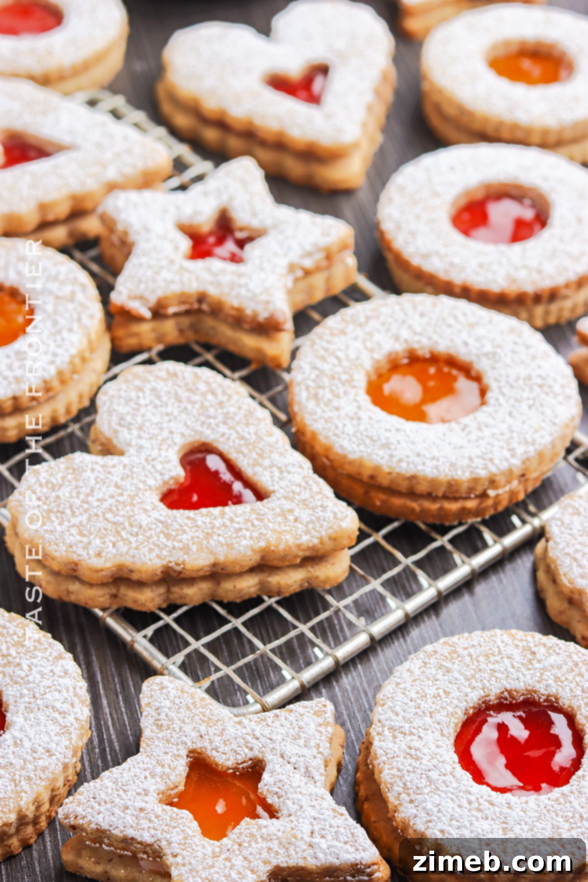 best Christmas Linzer Cookies