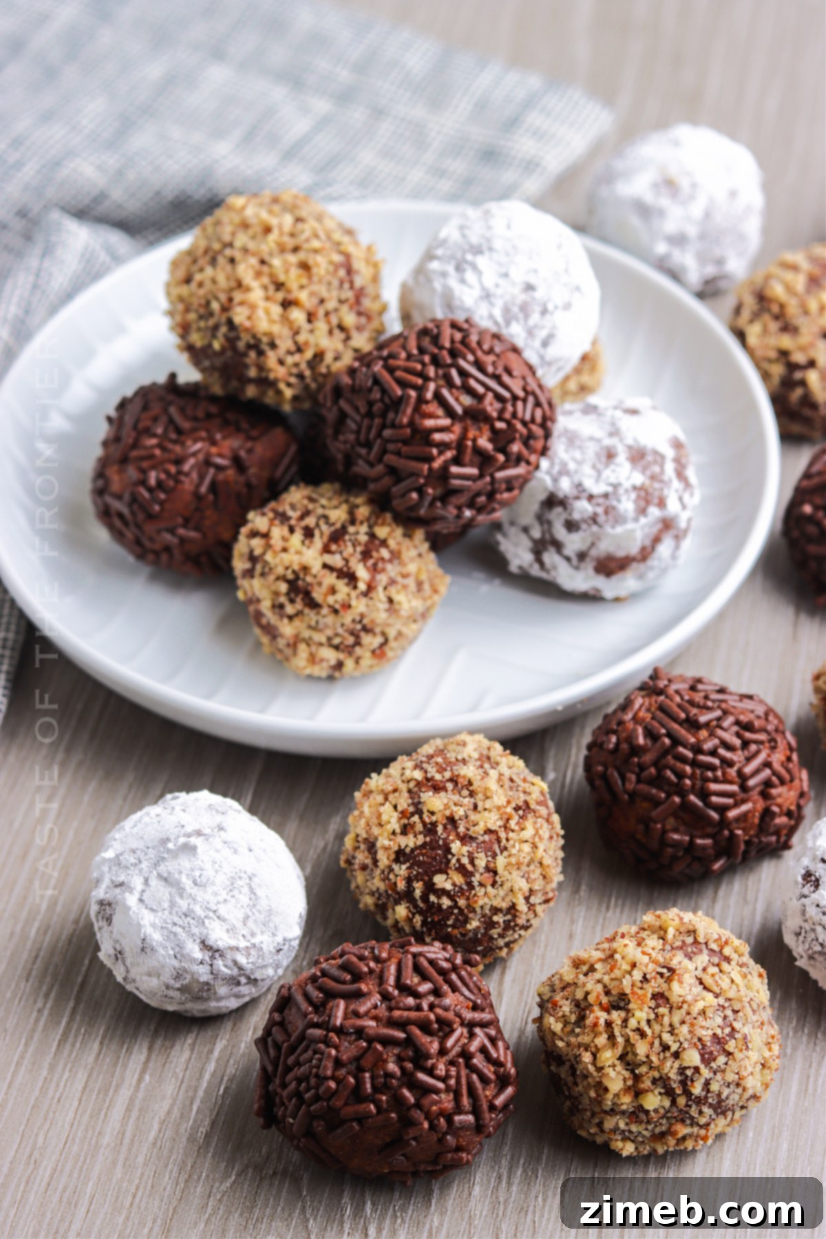 Chocolate Rum Truffles 8 Rum Balls as neighbor food gifts for the holidays