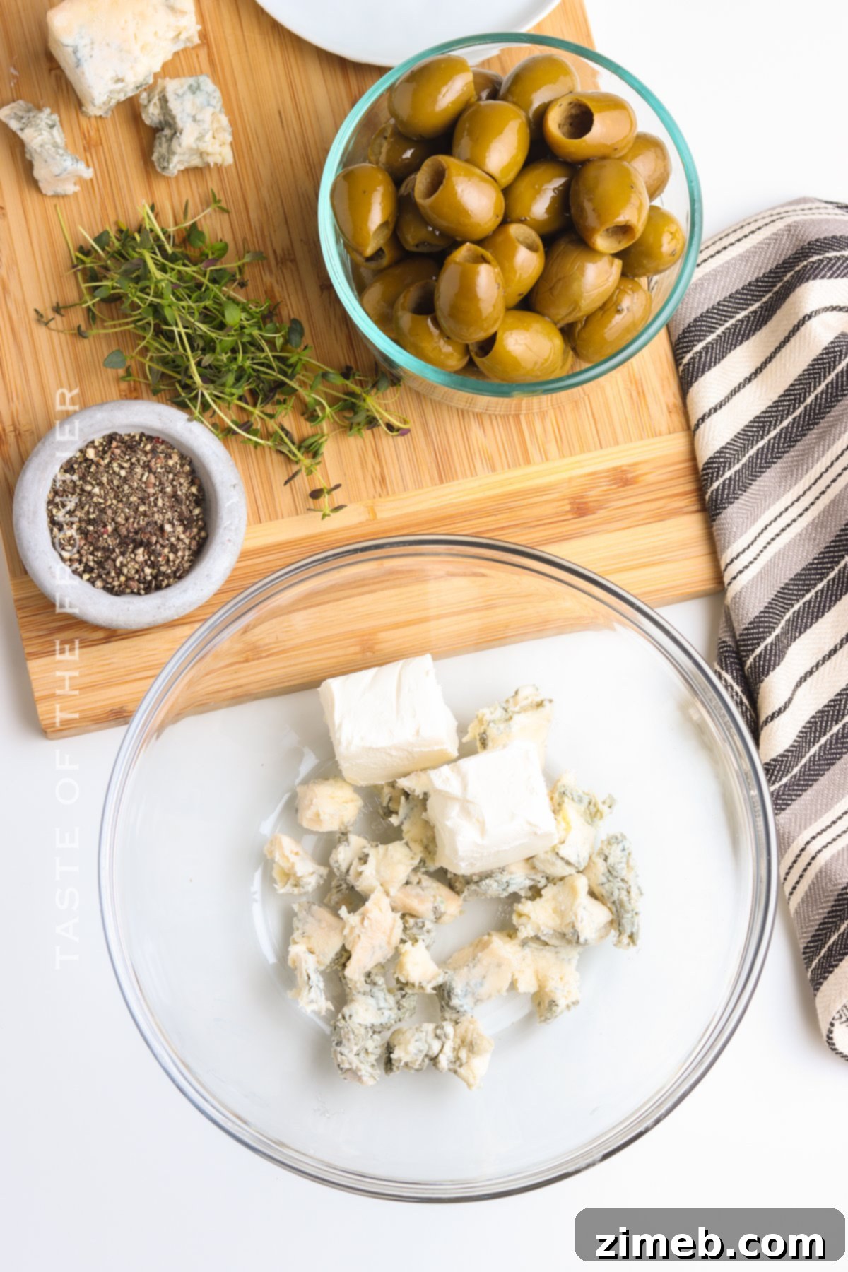 how to make Stuffed Olives