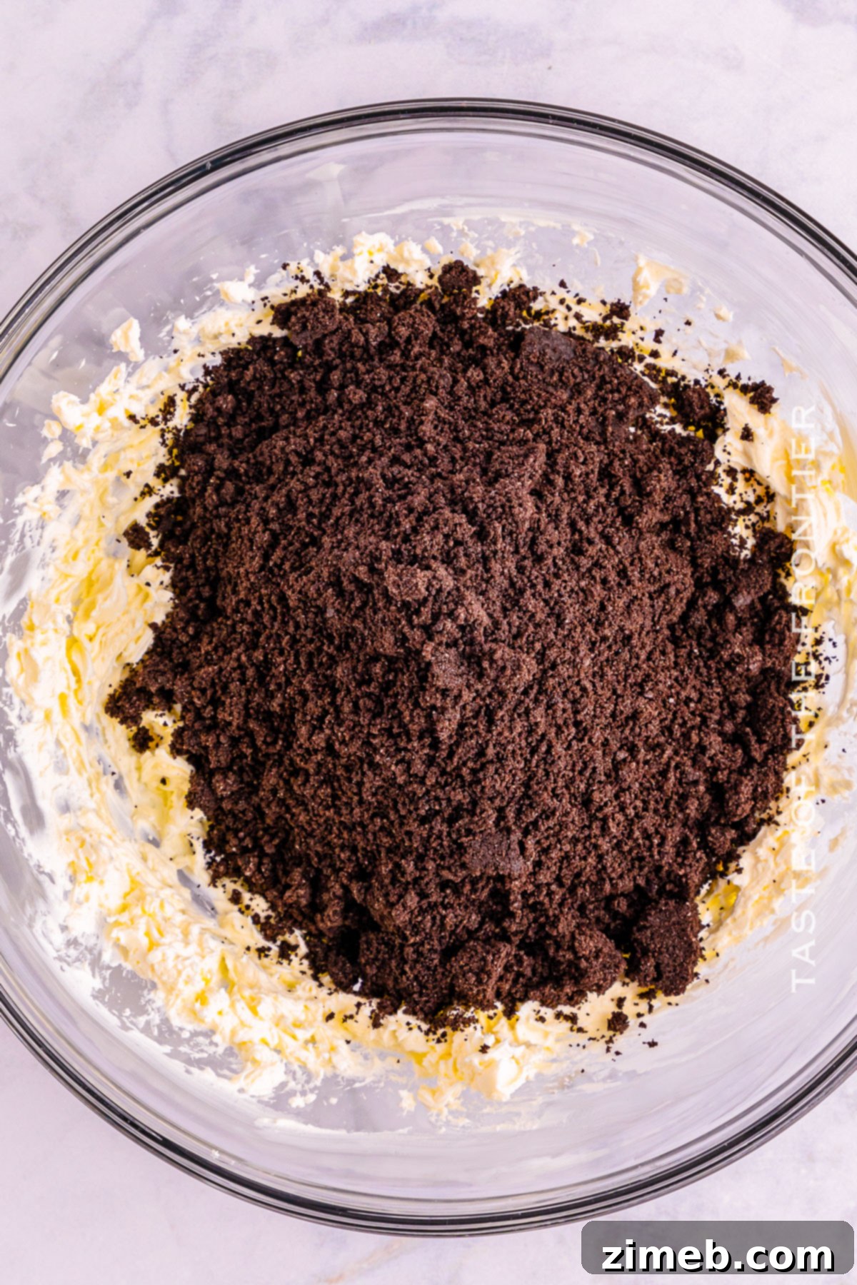 making the oreo filling
