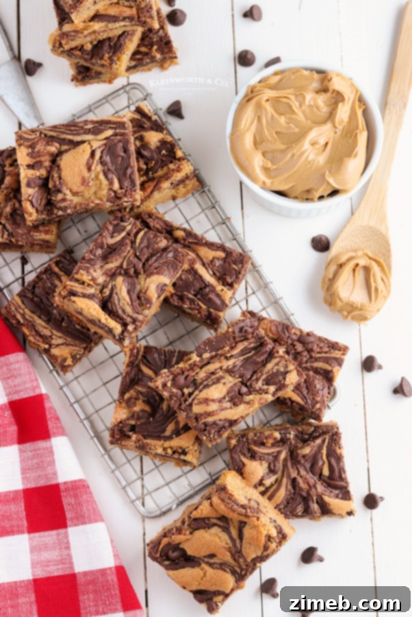 Sweeten Your Holiday: 40 Simple Thanksgiving Desserts 37 cookie bars - peanut butter with chocolate