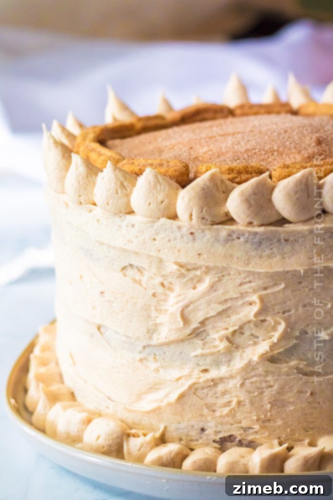 50 Festive Christmas Dessert Ideas to Sweeten Your Holiday Party 28 cinnamon frosting